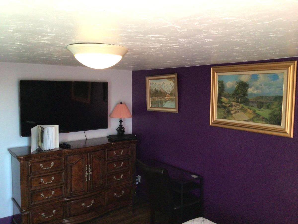Nisku Guest House Экстерьер фото