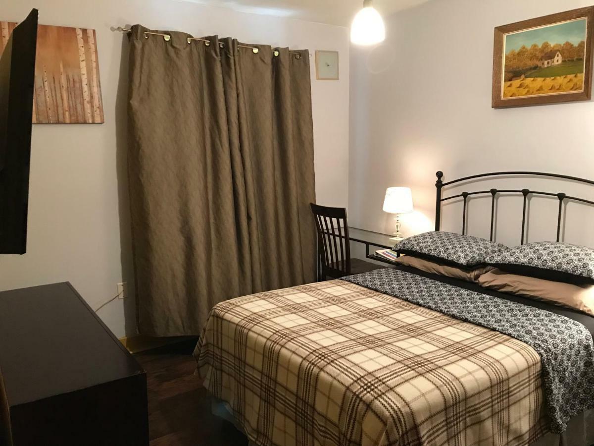 Nisku Guest House Экстерьер фото